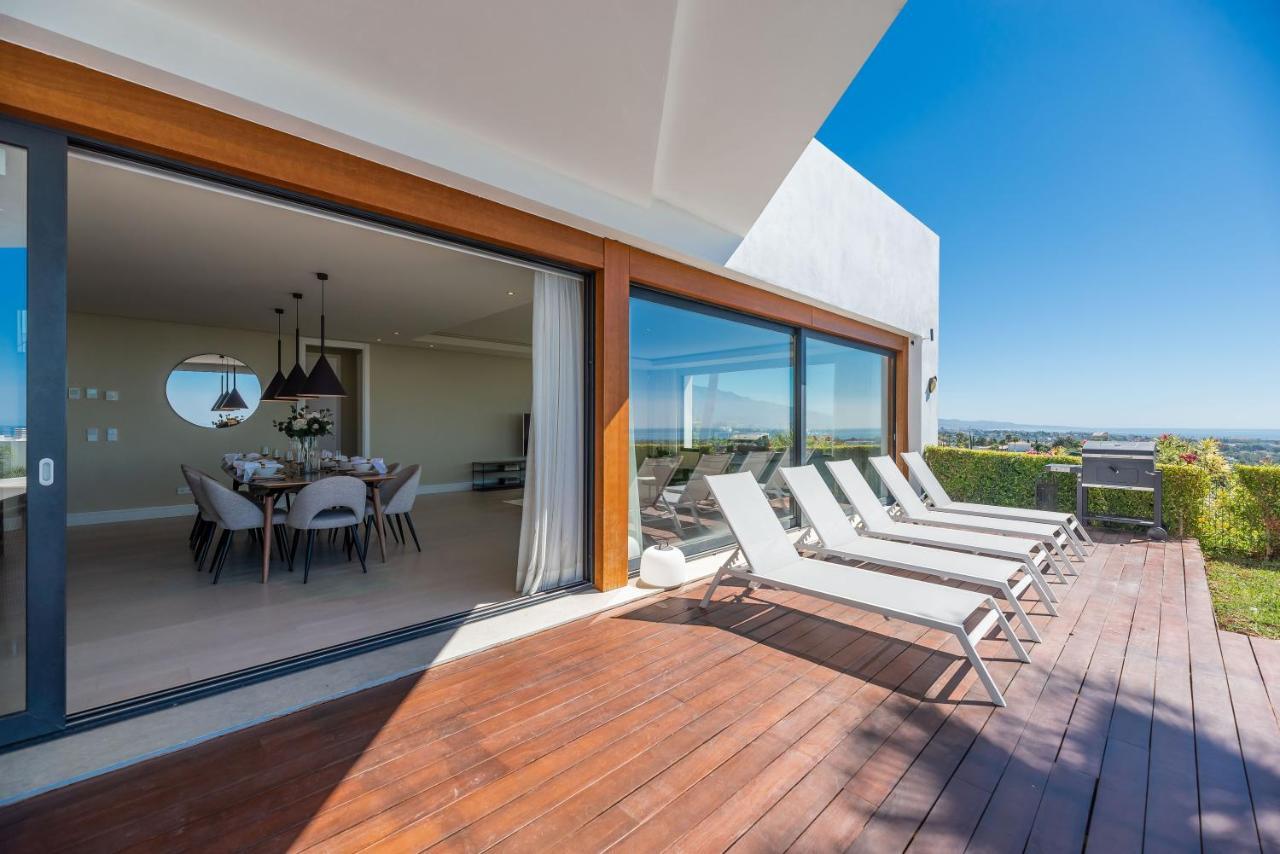 Vacation Marbella I Villa Paraiso The View, Infinity Heated Pool, Sea View, 24-7 Security, Golf Courses Estepona Esterno foto
