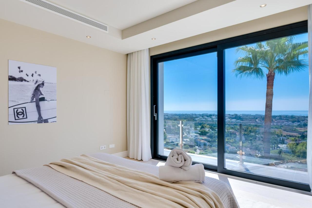 Vacation Marbella I Villa Paraiso The View, Infinity Heated Pool, Sea View, 24-7 Security, Golf Courses Estepona Esterno foto